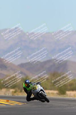 media/May-11-2024-SoCal Trackdays (Sat) [[cc414cfff5]]/9-Turn 14 (1125am)/